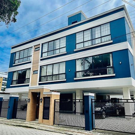 Residencial Vila Das Canoas บอมบินญัส ภายนอก รูปภาพ