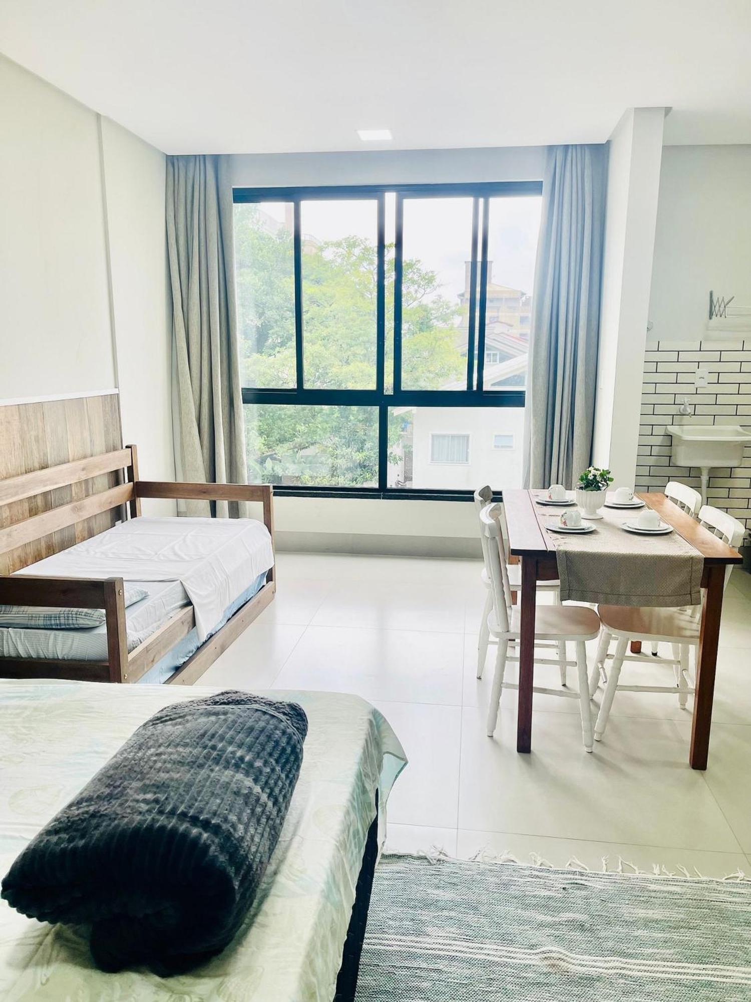 Residencial Vila Das Canoas บอมบินญัส ภายนอก รูปภาพ